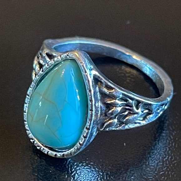 Water drop turquoise ring size 4 - Picture 3 of 9